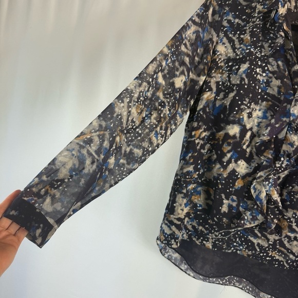 Cabi Starry Night Print Ruffle Button Up Shirt
Size:M Long Sleeve Blouse - Picture 8 of 14
